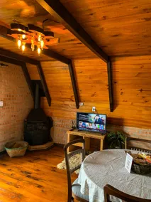 COTTAGE WITH HYDRO - ENCANTO DO VALE FARM - - Image 4