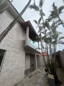 Pé na Areia Suarão Itanhaém House - Image 3