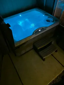 Private King Suite | Hot Tub | Kids Areas | Arcade - Image 4
