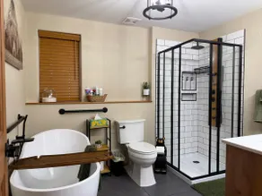 Private King Suite | Hot Tub | Kids Areas | Arcade - Image 3