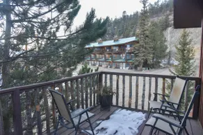 River Rock Lodge - Image 5