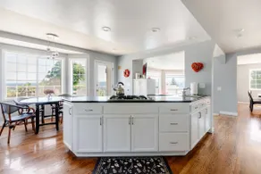 Mountain View, Pool, Hot Tub, Tennis Court & more. - Image 5
