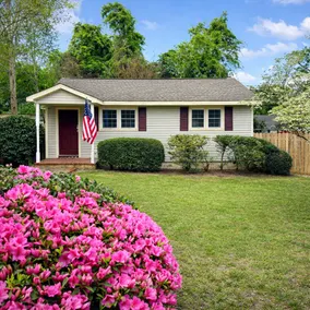 SoPi Cottage - Walk to Town - King Bed - Image 3