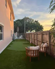 Luxury Villa, 2.5 Blocks from the Beach, Hot Tub, Outdoor Oasis, Mini Putt, Arcade games and so much more. - Image 4