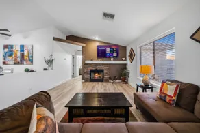 Tropics in Bullhead! Pool | Spa | Mins to Laughlin - Image 2