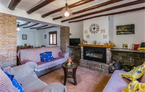 Cozy Home In Puertollano - Image 3