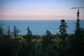 Blueberry Hill: Spectacular Lake Superior View - Image 2