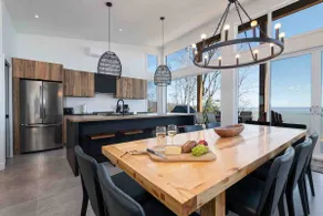 Chinook 166: Hot Tub, River Views & Summer Terrace - Image 5