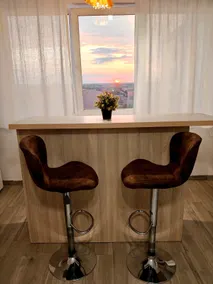 Quiet & Bright Studio - Available Monthly - Image 5
