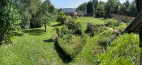 Lovely original 70s home in a big beautiful garden - Image 4