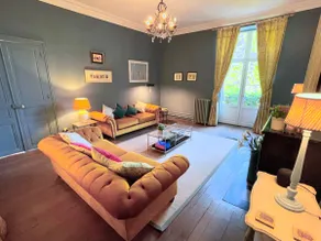 Historic 6 bedroom villa with pool & large garden - Image 4