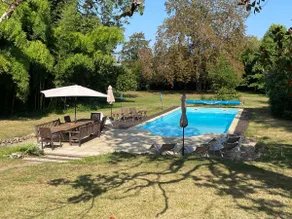 Historic 6 bedroom villa with pool & large garden - Image 2