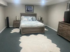 Cheerful1 bedroom basement with separate entrance - Image 2
