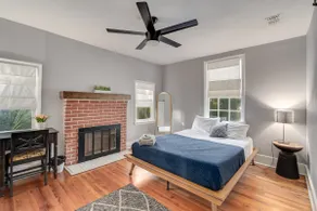 Cozy Historic Home Front Porch/Laundry/Firepit - Image 2