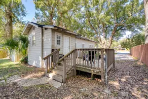 Cozy Historic Home Front Porch/Laundry/Firepit - Image 3