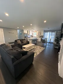Newly Renovated 4 Bedroom Home - Image 4