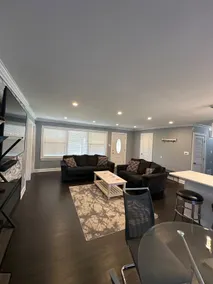 Newly Renovated 4 Bedroom Home - Image 5