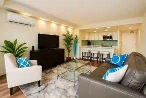 Modern Luxury 1BR· City View · Steps To Beach - Image 2