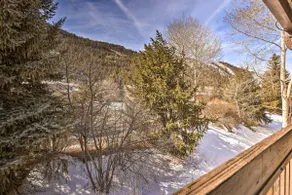 3BR Riverfront Retreat, Walk to Vail & BC Shuttles - Image 2