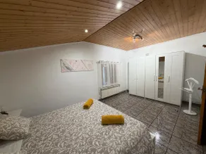 Stay in a farmhouse - Image 3
