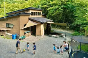 Overwhelming location/Michi River 10 seconds to tent sauna/BBQ fire even in the rain/Newly built cottage/Fireplace/Close to Mt. Fuji - Image 2