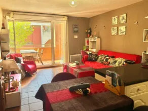 Le Pavillon Rouge - 2-bedroom apartment between the port and downtown - Image 4