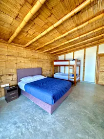 Kahuna house in Canoas de Punta Sal facing the ocean - Image 3