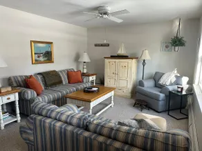 Charming Rhode Island Beach House (w/SK BeachPass) - Image 5