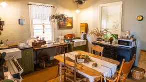 Charming c1890 cottage in the Scenic Rim - Image 3