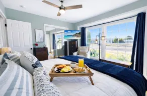 Private 3BR LA Oasis w Pool, Spa & Covered Patio - Image 5