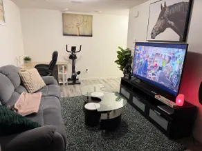 Cozy Family Suite - Free On Prem Parking - Image 2