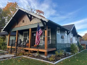 Beautifully Renovated Historic Bungalow on Government Way - Image 5