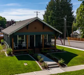 Beautifully Renovated Historic Bungalow on Government Way - Image 3