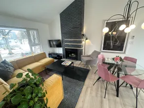 Executive 3 Bedroom Steps from 124 Street! - Image 2
