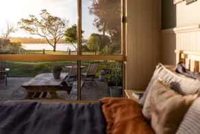 Lobster Pot Cabin - Waterfront Escape Freycinet - Image 3