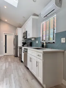 Private Guesthouse: full kitchen, 5miles fr Disney - Image 4