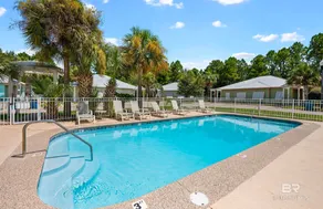 ”Coastal Cottage” w/ Village Pool, 5 Min to Beach - Image 3