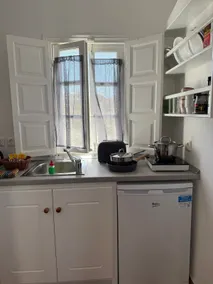 Wonderful Studio in the Center of Oia Free Parking - Image 3
