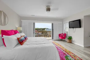 Updated Townhouse I Pool I Hot Tub I Beach Access - Image 3