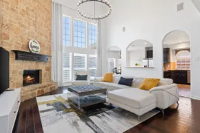 Spacious 5BR Family | Game/Media Near AT&T & Lake - Image 3