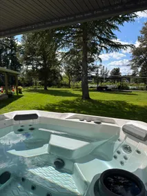 Lakefront Getaway w/Saltwater Hot Tub, privateDock - Image 2