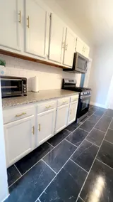 Newly Renovated Entire House in Westcott! - Image 5