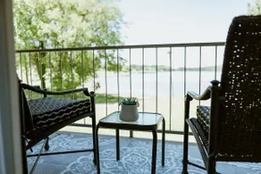 Downtown Kingston, TN. Apartment on the lake. - Image 2