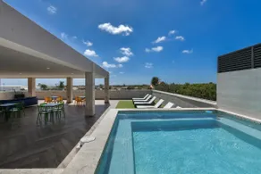 Sereno Apartments- A12 - Image 3