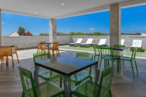 Sereno Apartments- A12 - Image 4