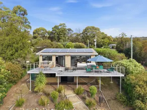 Exquisite Waterfront Oasis Near Bruny Hobart - Image 5