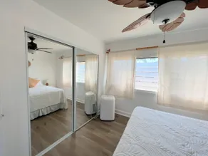 2 Bedroom 1 Bath Condo Steps to beach & Car avail. - Image 2