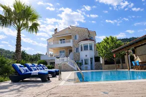 Spacious And Luxurious Villa - Bella villa - Image 3