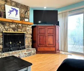 ”Lago Key” Lake Sequoyah Home - Image 4