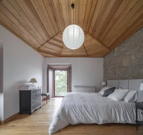 Cottage with Panoramic View - Image 2